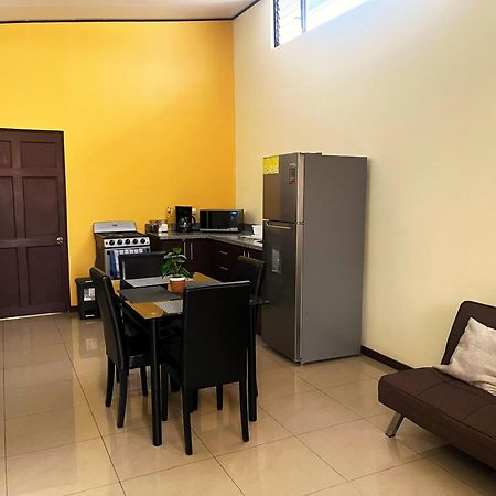 Apartamentos Guzman El Tejar Экстерьер фото