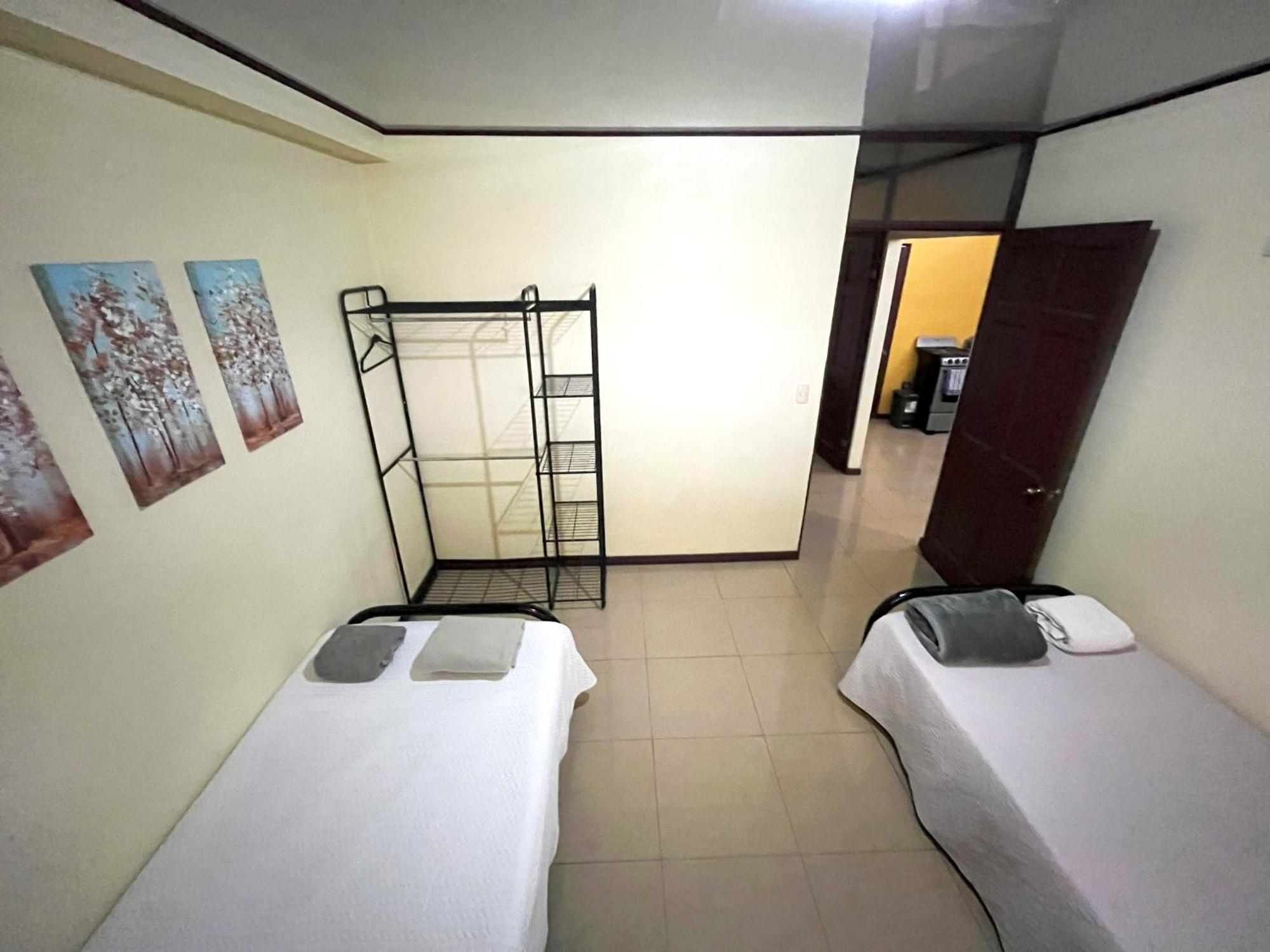 Apartamentos Guzman El Tejar Экстерьер фото