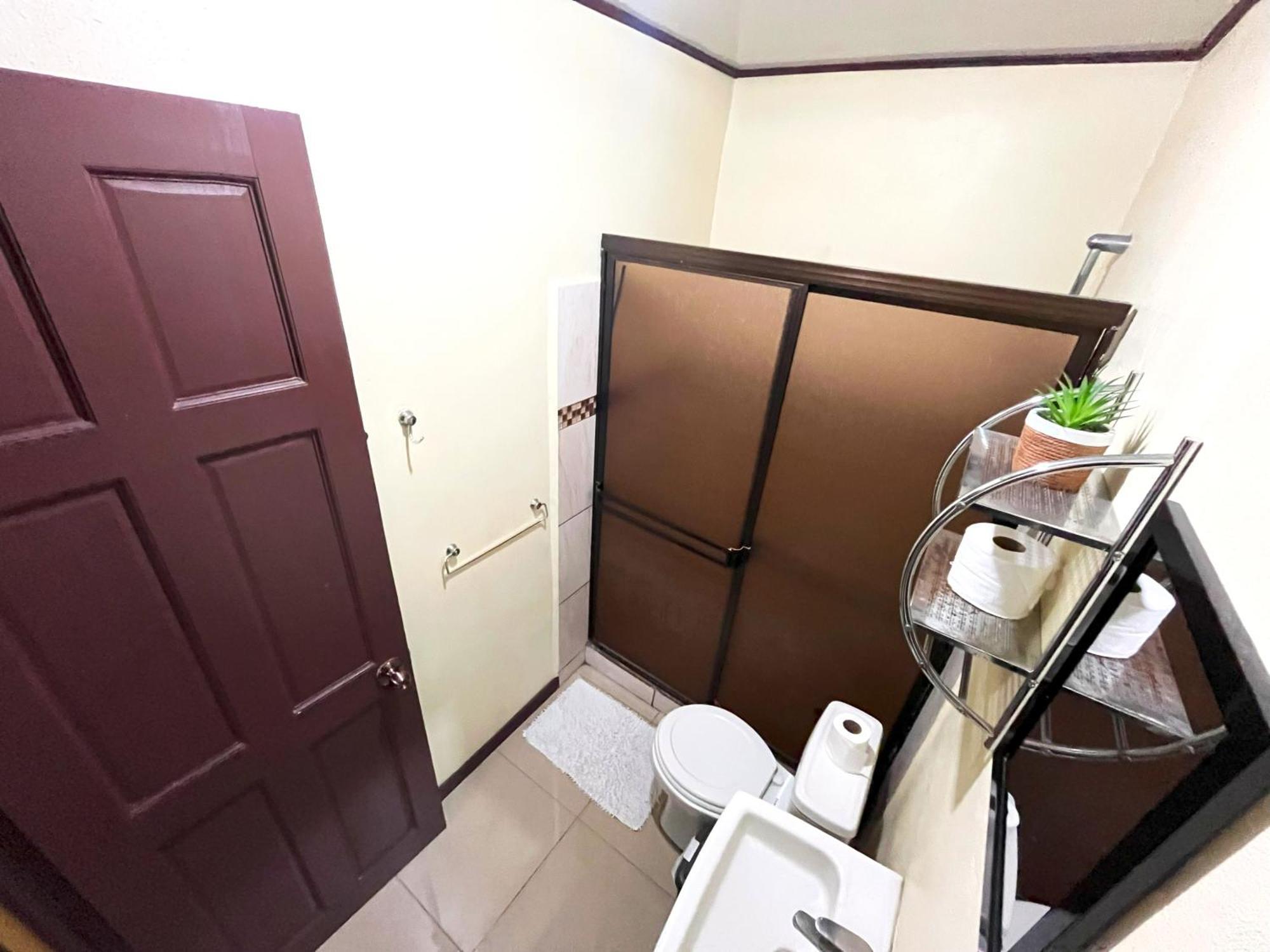 Apartamentos Guzman El Tejar Экстерьер фото